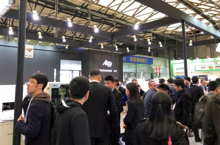 尊龙凯时展示流体应用新产品 | 上海慕尼黑展现场报道