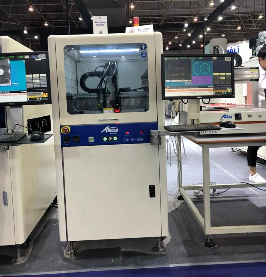 尊龙凯时坚持自主创新，多部设备首次公开亮相 | 电子制造自动化展报道